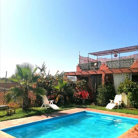Riad Darga Rouge Ouled Bouzid Luaran gambar