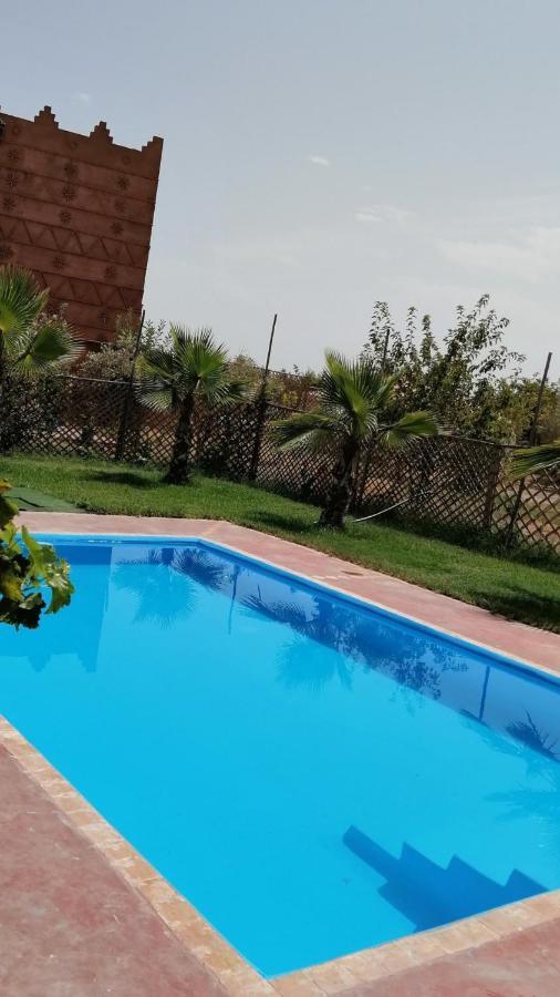 Riad Darga Rouge Ouled Bouzid Luaran gambar