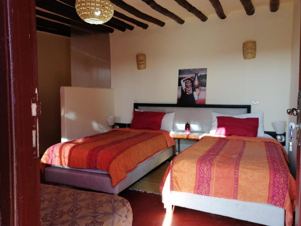 Riad Darga Rouge Ouled Bouzid Luaran gambar