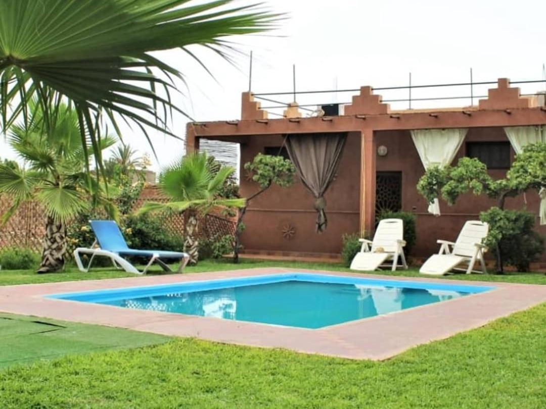 Riad Darga Rouge Ouled Bouzid Luaran gambar