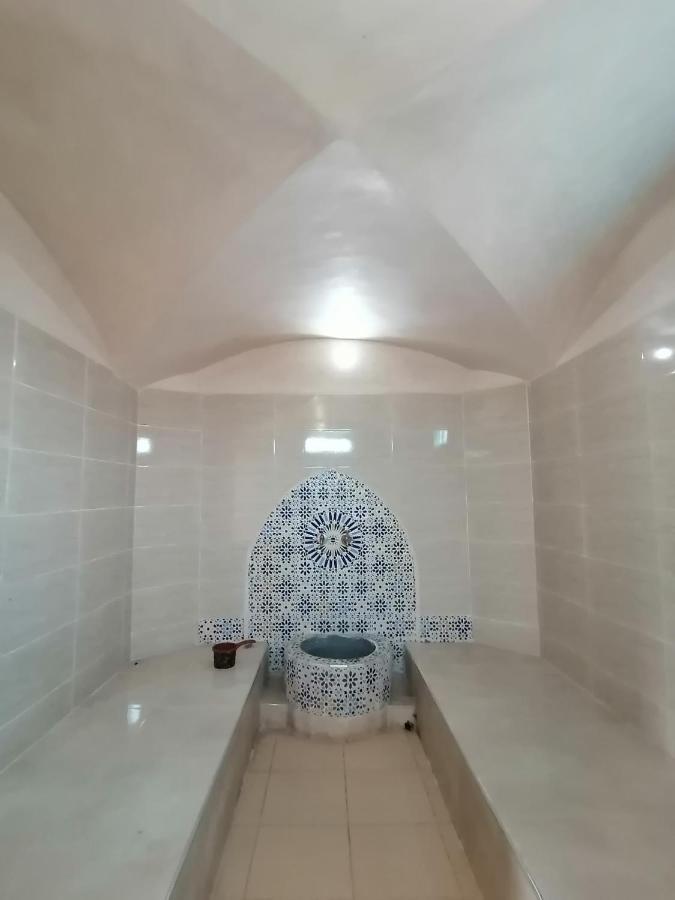 Riad Darga Rouge Ouled Bouzid Luaran gambar